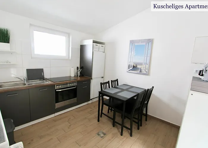 Wunderschoen Zwischen Ortsausgang Und Waldesrand Gelegene, Schoene Apartments