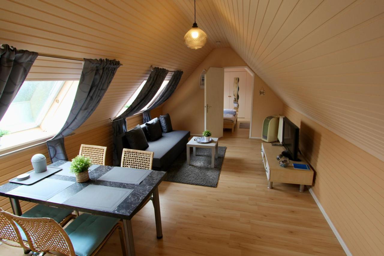 Wunderschoen Zwischen Ortsausgang Und Waldesrand Gelegene, Schoene Apartment Herzogenrath